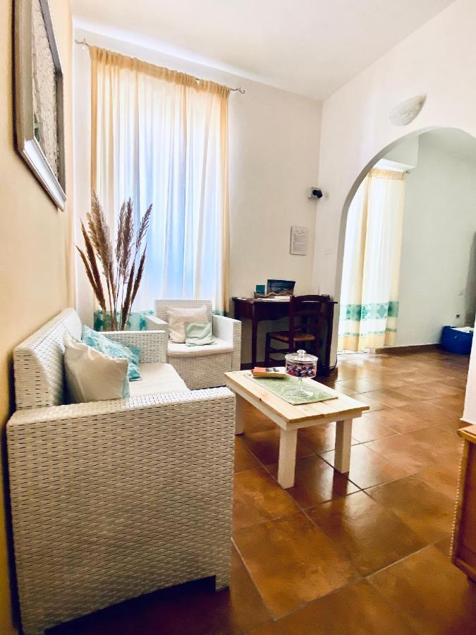 Palazzo Antico Ξενοδοχείο Santa Teresa Gallura Εξωτερικό φωτογραφία
